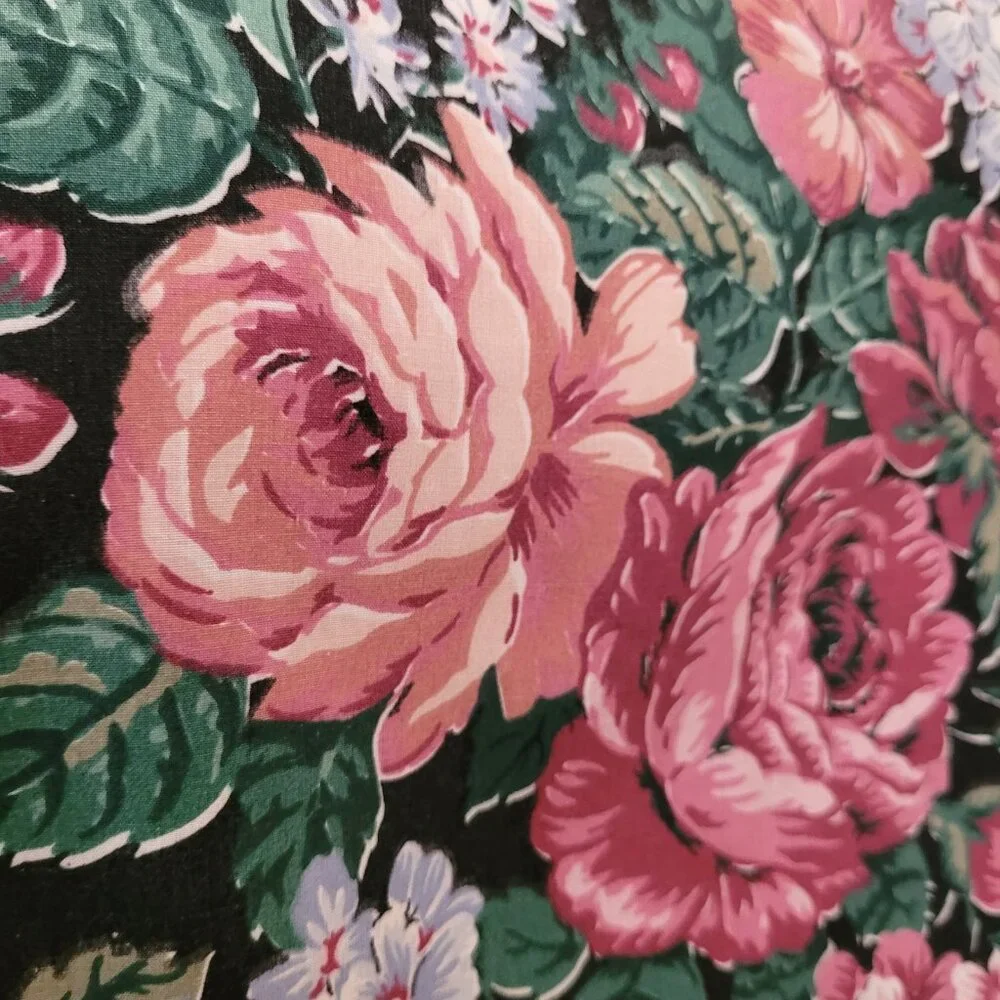 Floral Pattern Ruffled Shams Decorative Set of 2